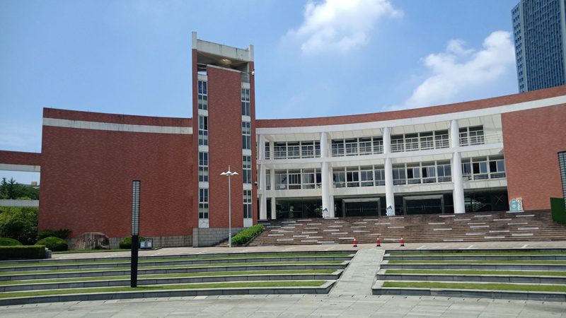 电子产品结构设计规范：选购指南与解读**
